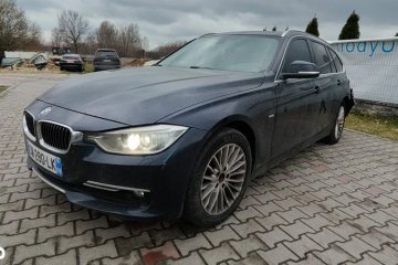 BMW Seria 3 320d Touring Sport-Aut Luxury Line